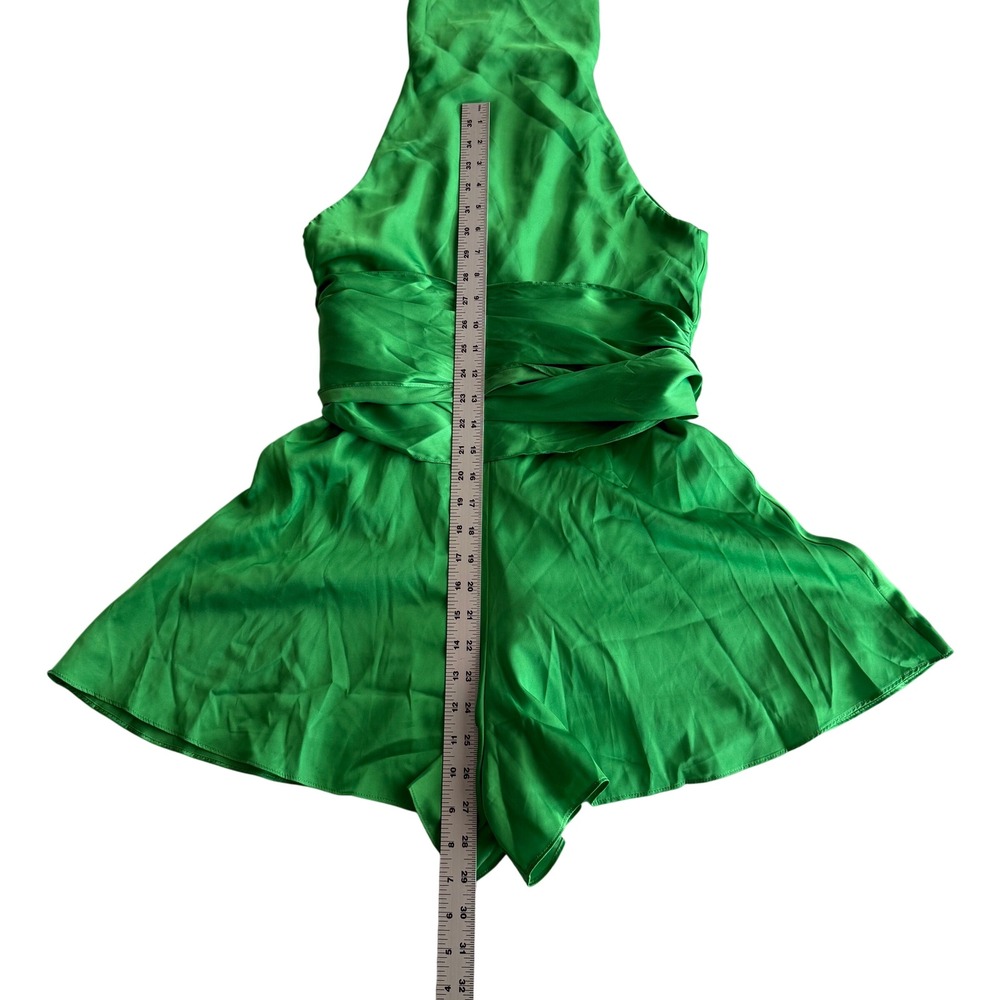 Petal & Pup NWT Odilia Tie Waist‎ Sleeveless Funnelneck Kelly Green Romper M - Picture 13 of 13